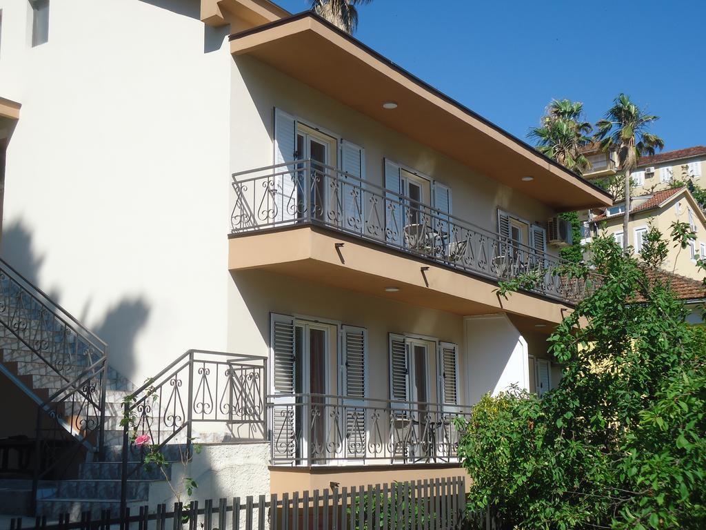 Apartments Forte Mare Herceg Novi Extérieur photo
